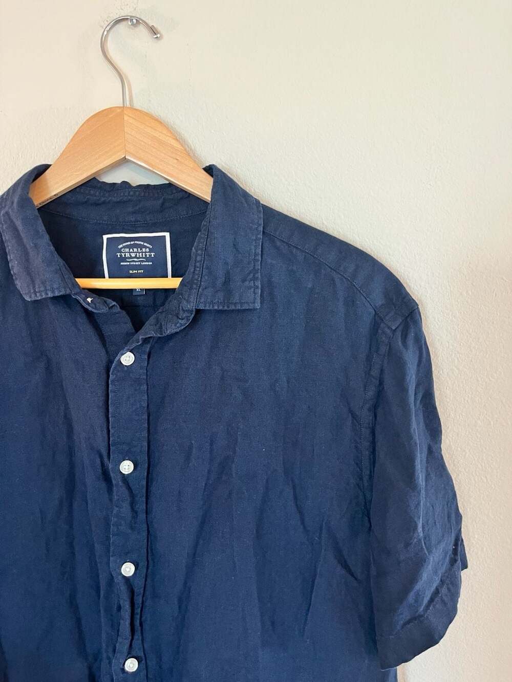 Charles Tyrwhitt. 100% Linen Navy Blue Slim Fit Short Sleeve Button Up, XL
